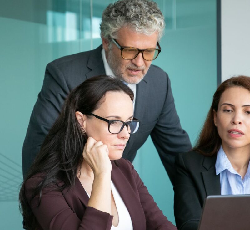 Como escolher o melhor curso de liderança para sua equipe ou sua carreira